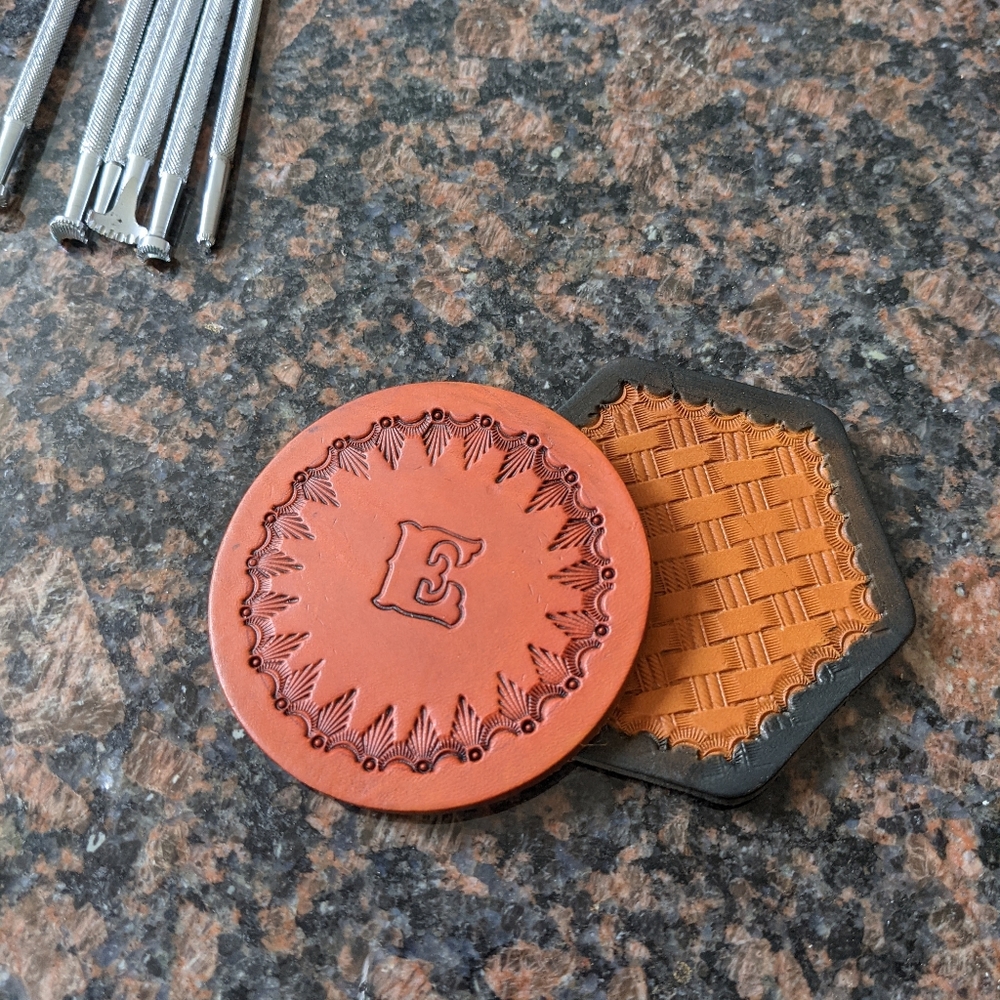 Leather coaster sets - Picture 2 of 6